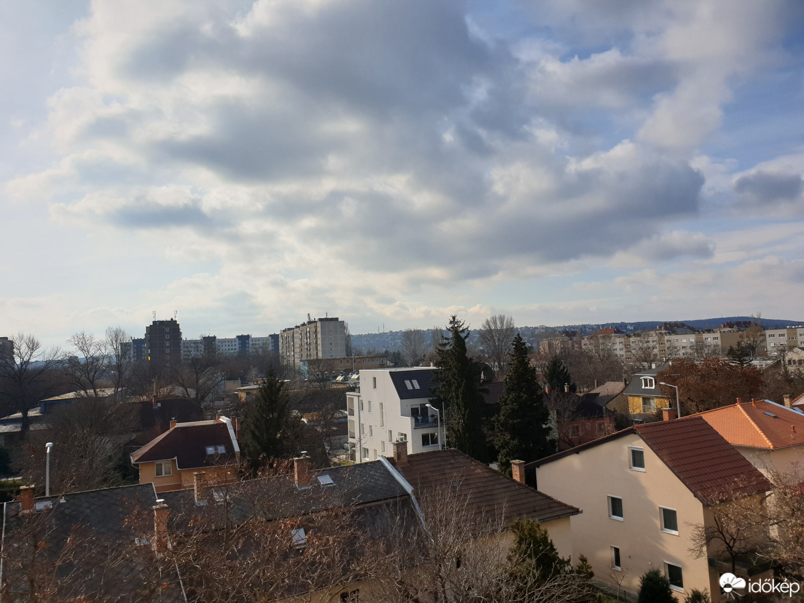 Észlelési fényképek