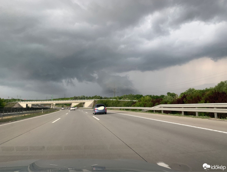 Észlelési fényképek