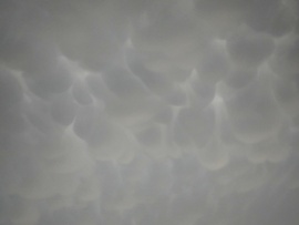 Mammatus felhök Gyöngyös felett