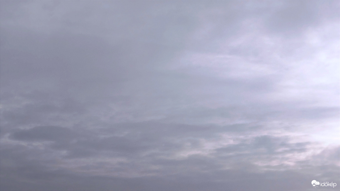 Felhők.
