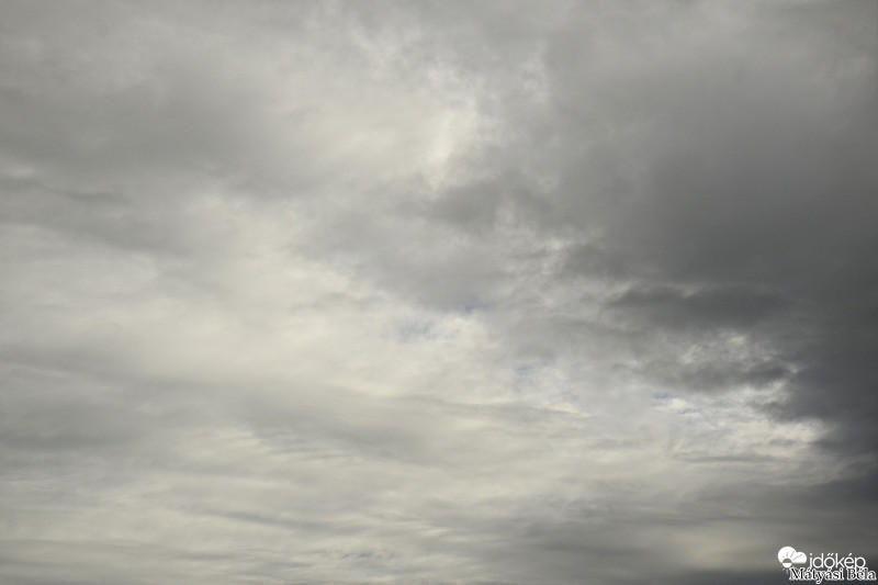 Felhők.