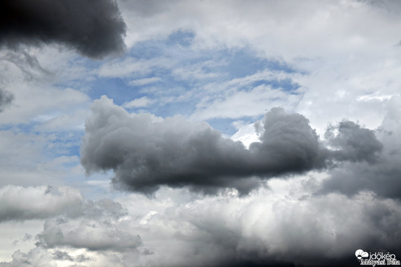 Felhők..