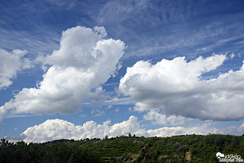 Felhők..