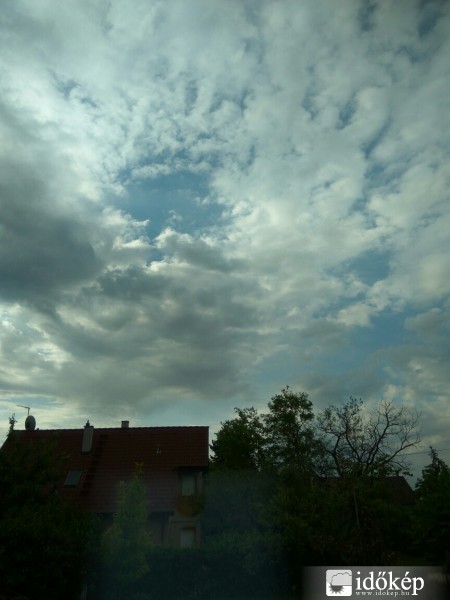 Észlelési fényképek