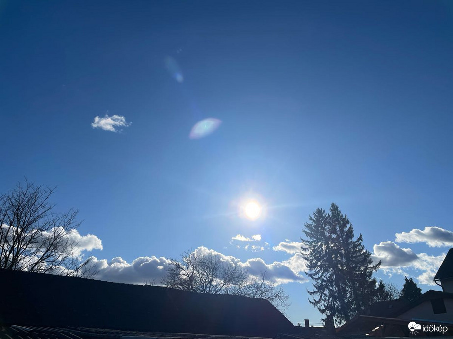 Észlelési fényképek