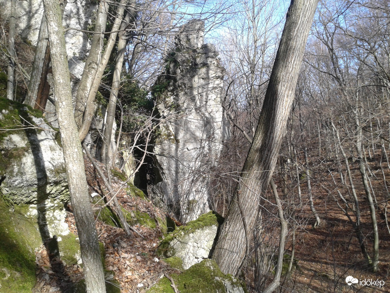 Emberkő szikla
