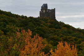 Hollókő vára ősszel