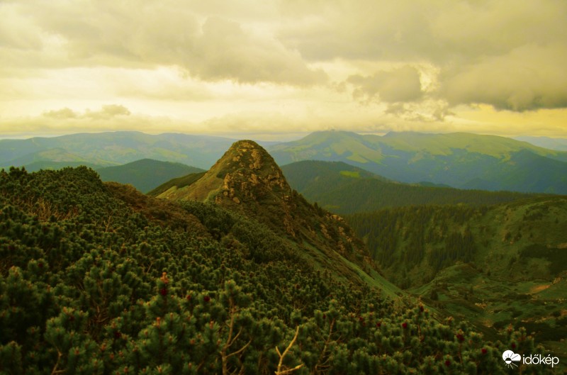 Zivataros éjszaka előtt