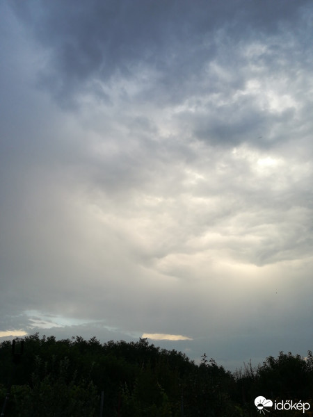 Észlelési fényképek