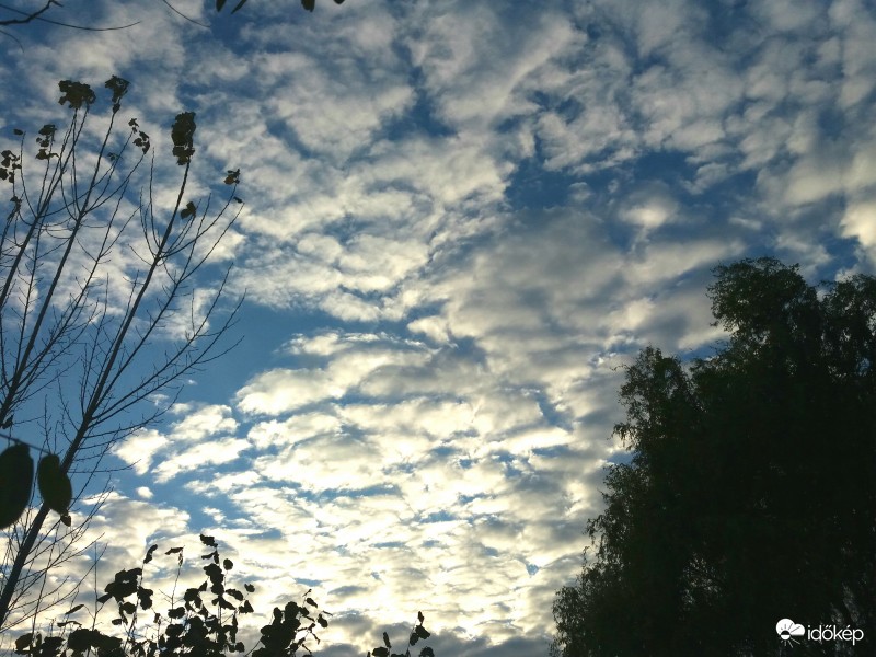 Sötétedéskor is pamacsos