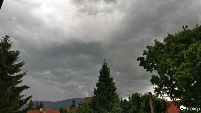 Észlelési fényképek