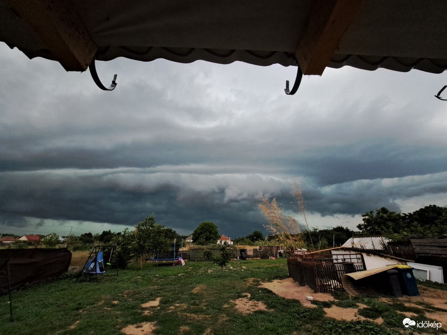 Észlelési fényképek