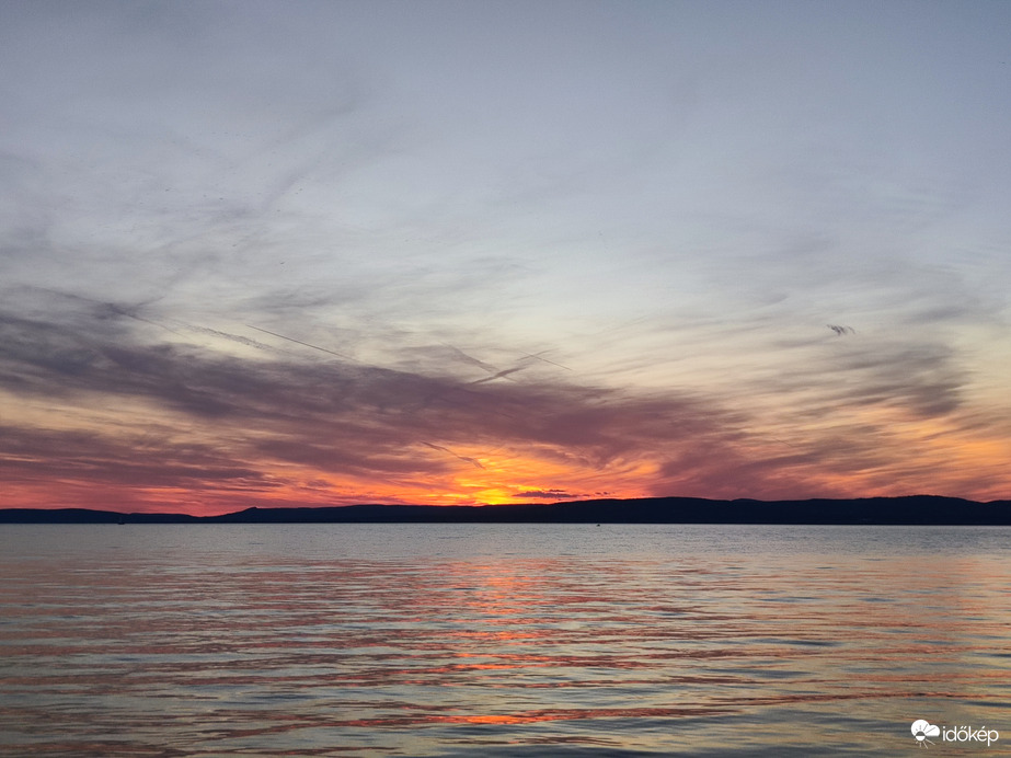 Naplemente égre festve