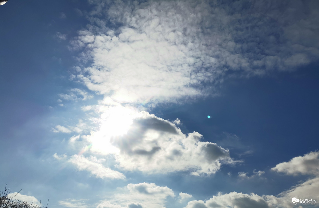 Észlelési fényképek