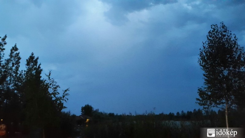 Észlelési fényképek