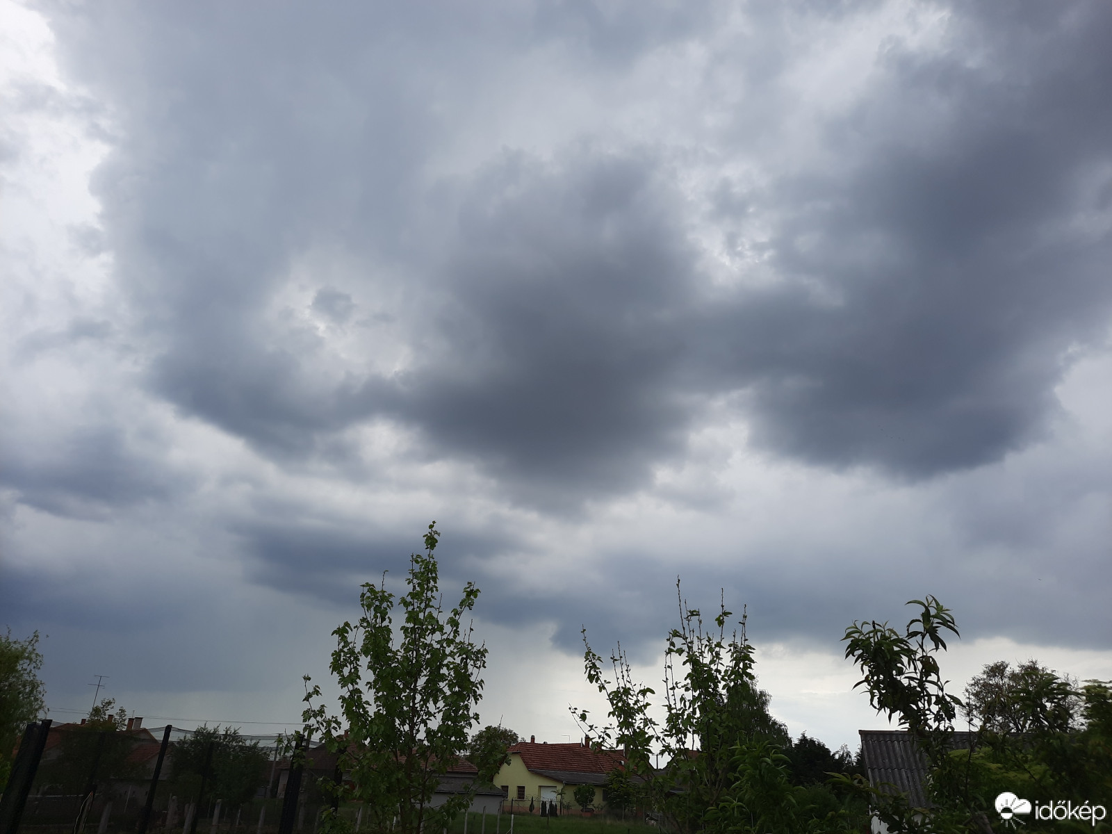 Észlelési fényképek