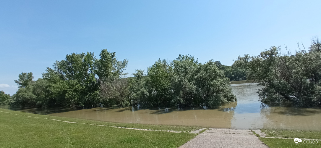 Május 21-én a Duna - 