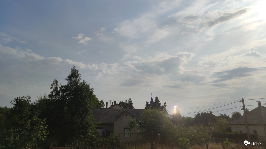 Észlelési fényképek