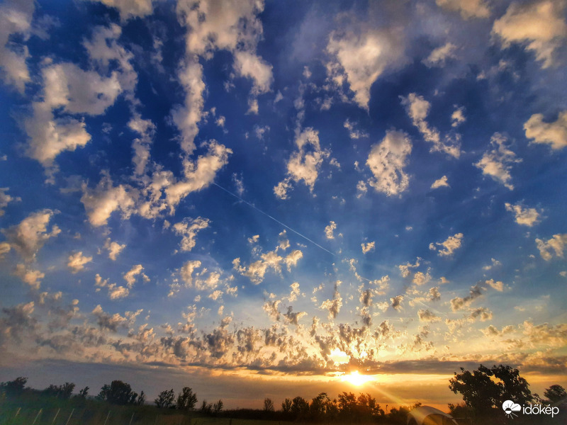 A felkelő nap varázsa péntek 13