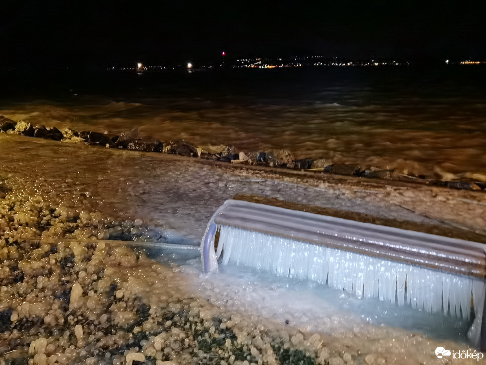 Egy idegen világ - jégbe zárva 16