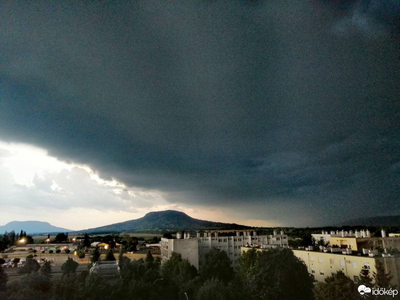 Észlelési fényképek