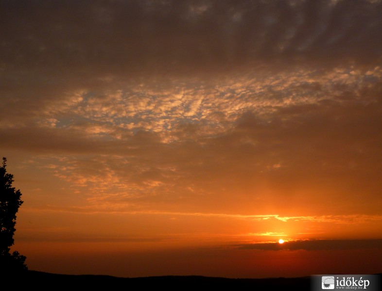 Mai nap indulása Gödöllőn