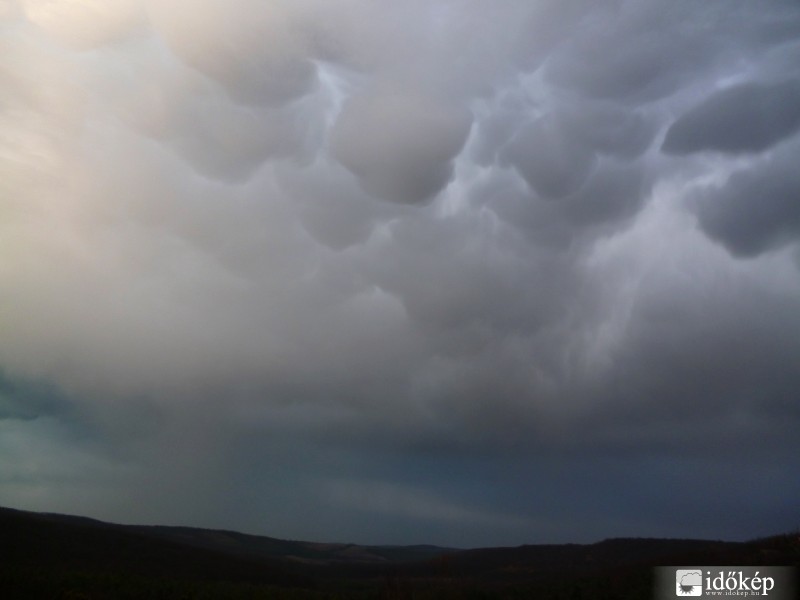 Az imént Gödöllő felett (18:22-kor)
