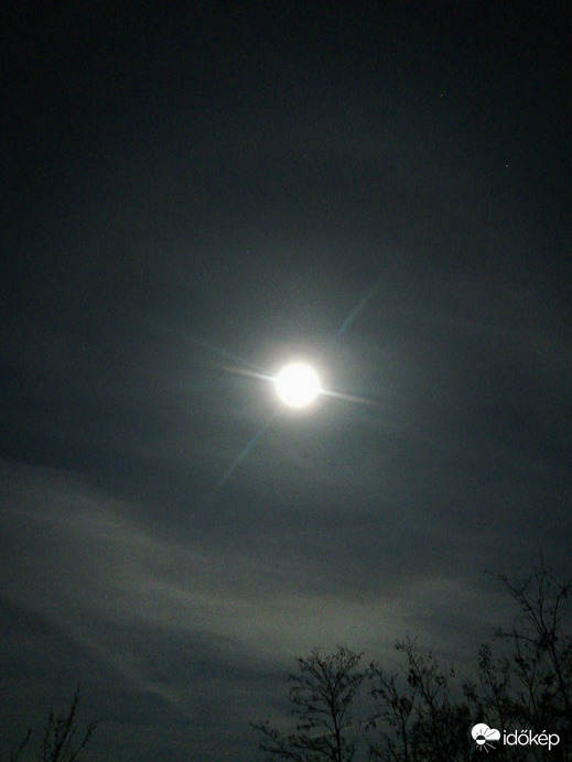 Holdhaló Dévaványán 