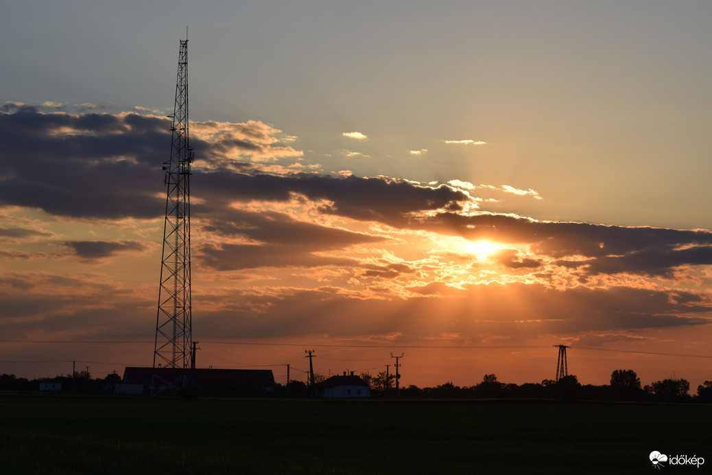 Naplemente előtti órákban Dévaványán 2