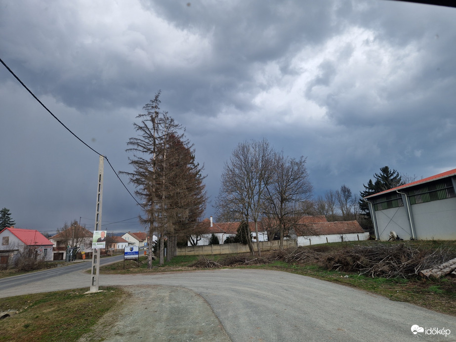 Észlelési fényképek