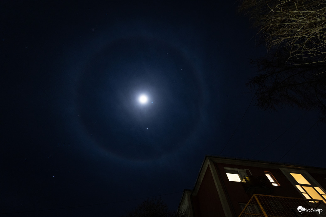 Észlelési fényképek