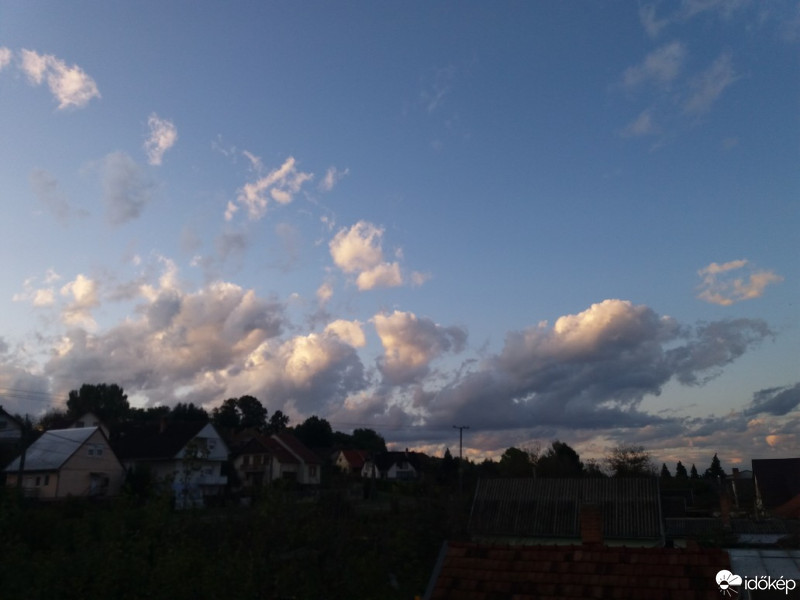 Észlelési fényképek