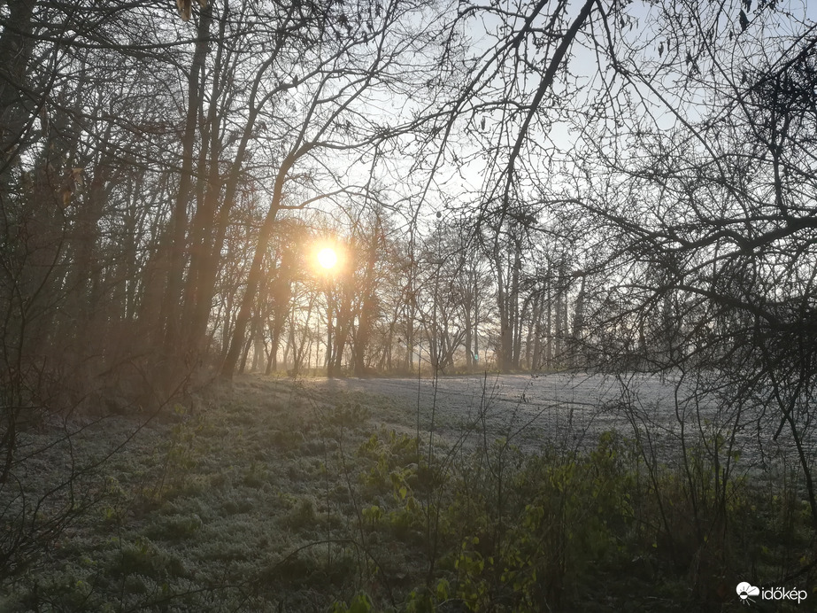 Hűvös reggel 