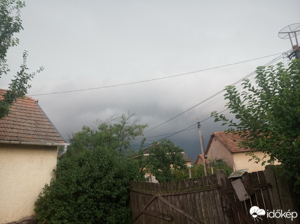 Észlelési fényképek