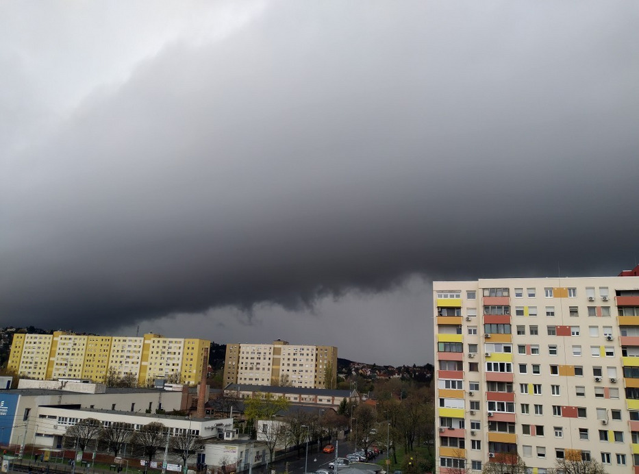 Észlelési fényképek