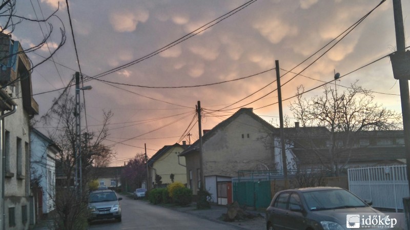 Észlelési fényképek