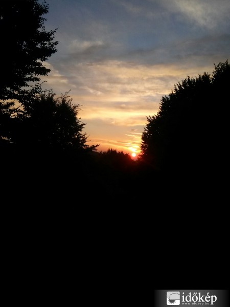 Észlelési fényképek