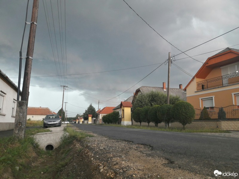 Észlelési fényképek