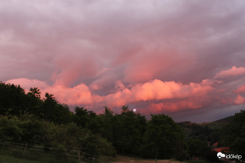 Észlelési fényképek