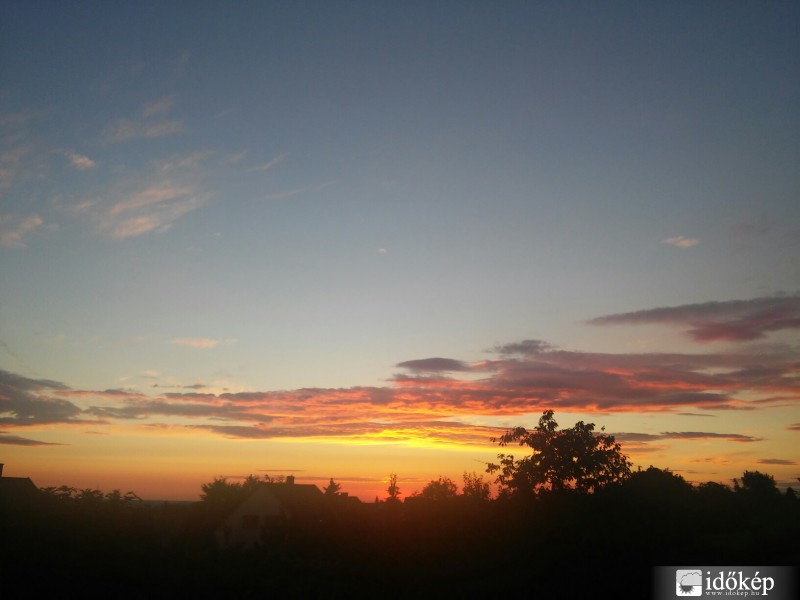 Észlelési fényképek