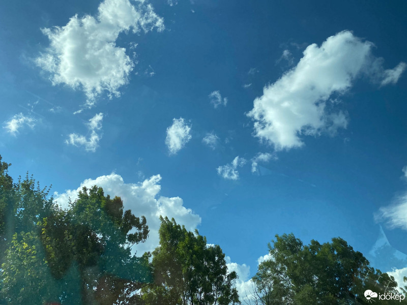 Észlelési fényképek