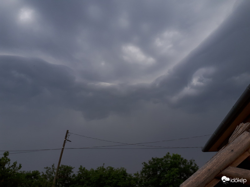 Észlelési fényképek