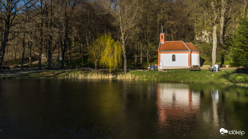Szent-kút kápolna, Bakonybél