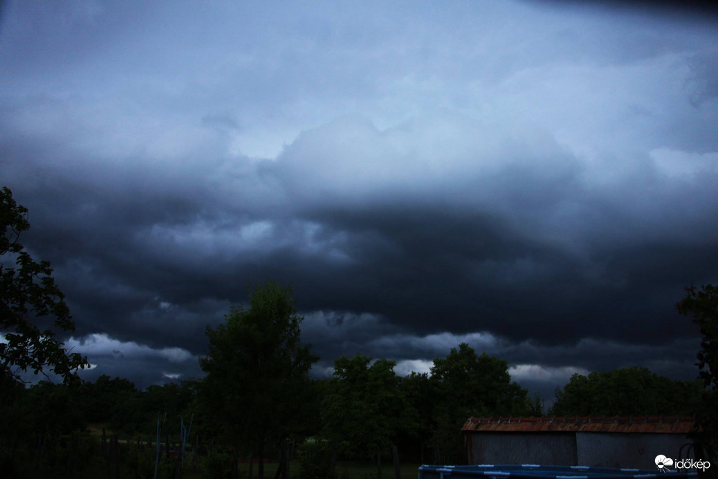 Észlelési fényképek