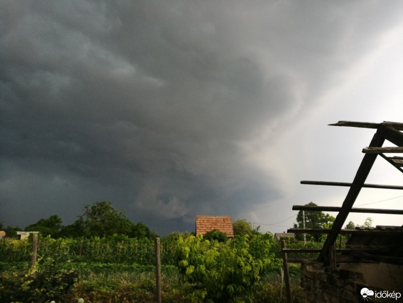 Észlelési fényképek