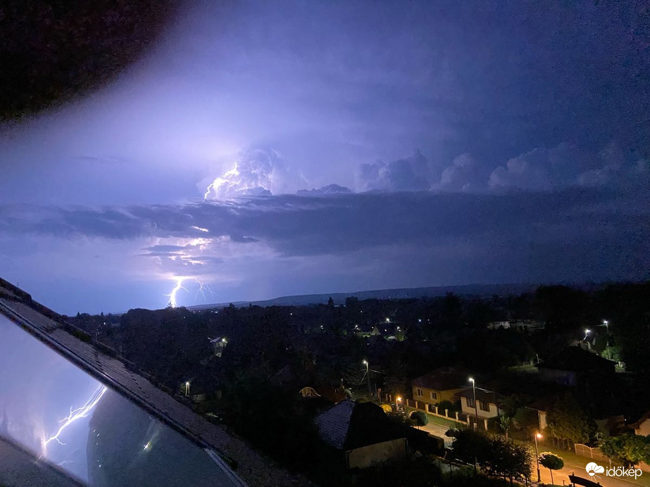 Észlelési fényképek