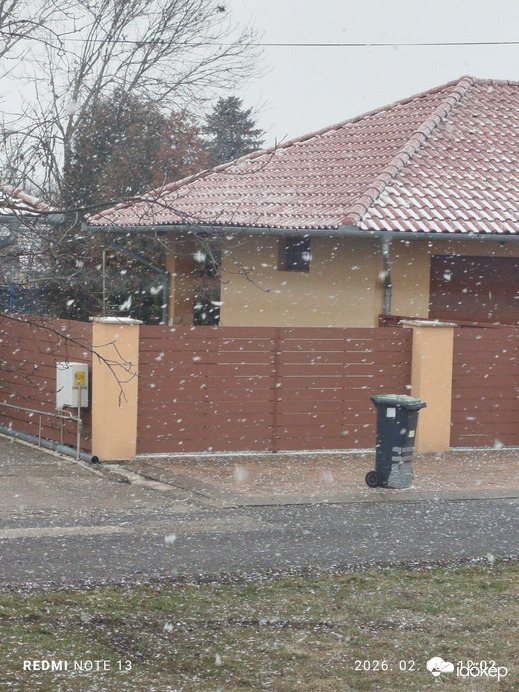 Észlelési fényképek