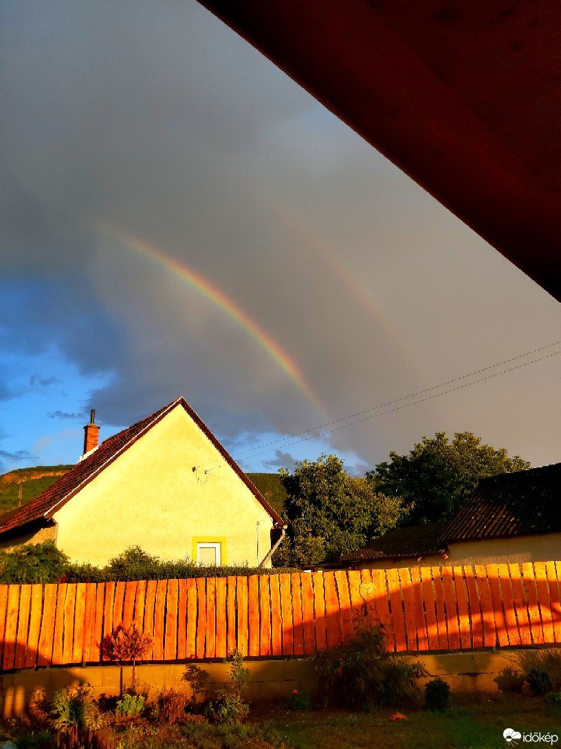 Észlelési fényképek