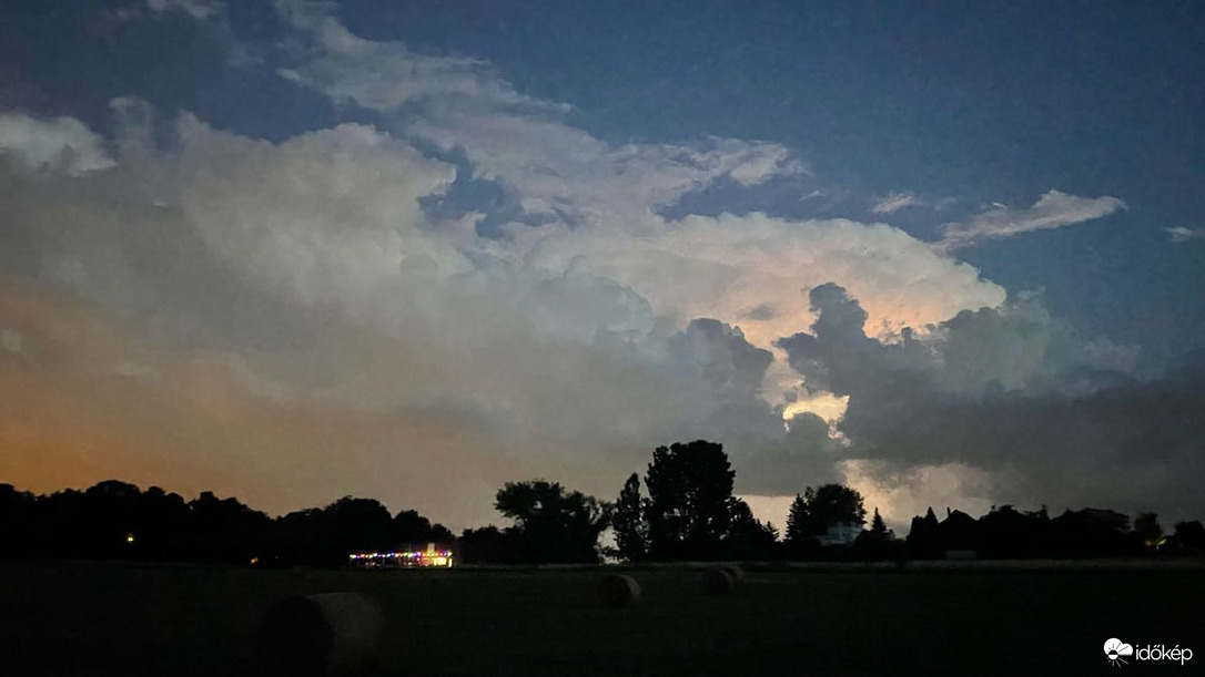 Észlelési fényképek