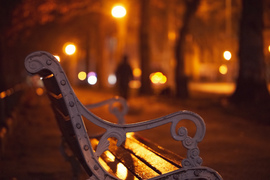 Sziluett az éjszakában 